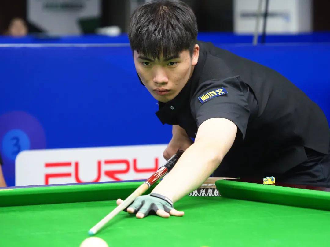 家队的前锋 家队的前锋