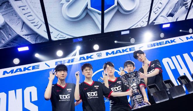 托特纳姆热 托特纳姆热