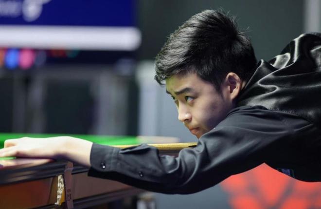 吉拉西的情 吉拉西的情